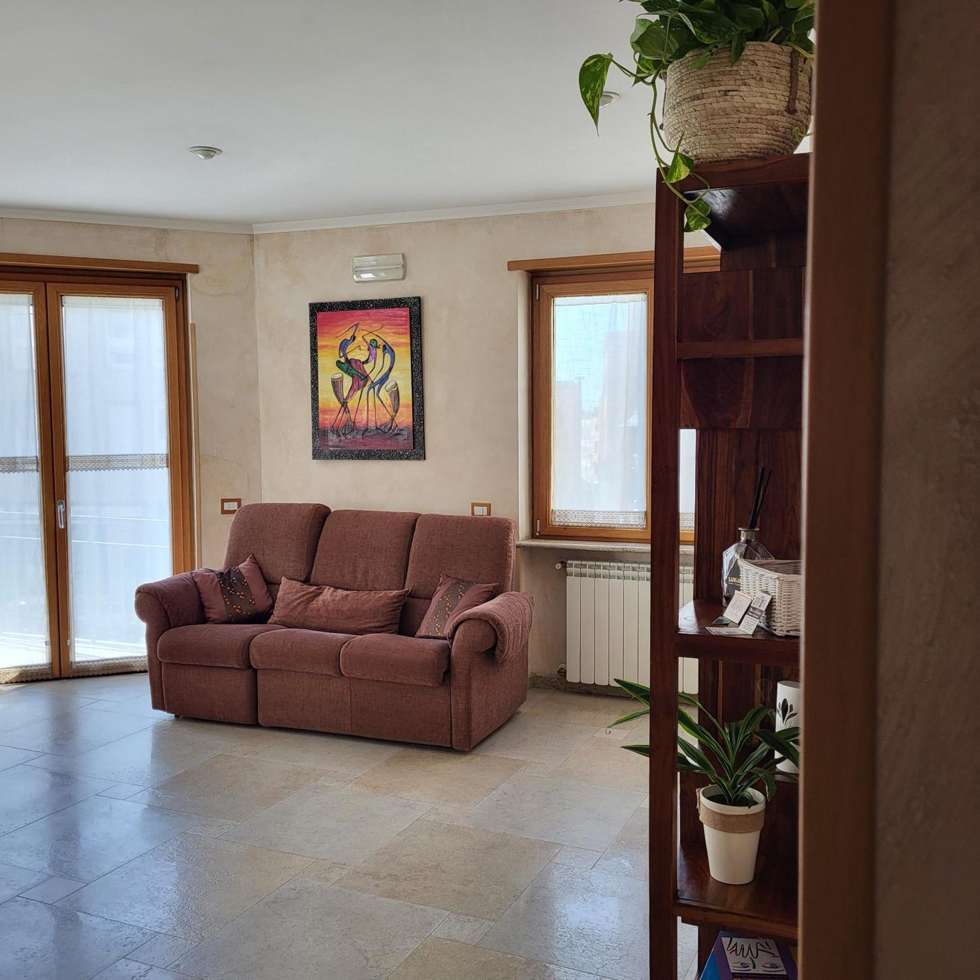 La Torre Apartment Велетри Екстериор снимка